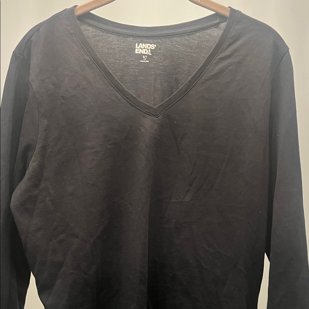 TWO Lands' End Classic Black & Brown V-Neck Long Sleeve Top